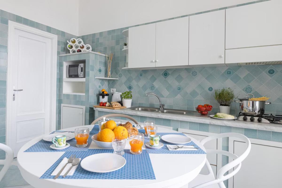 Sorrentovibes - Seaview Home On The Beach & Amazing Views Terrace المظهر الخارجي الصورة